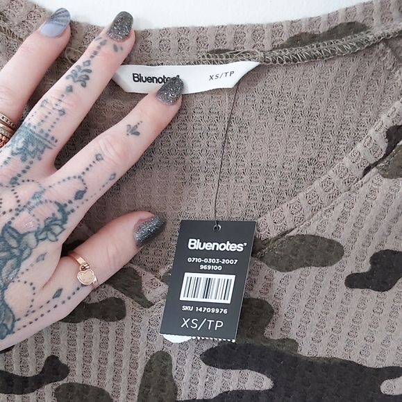 New camo waffle long sleeve - Picture 2 of 3